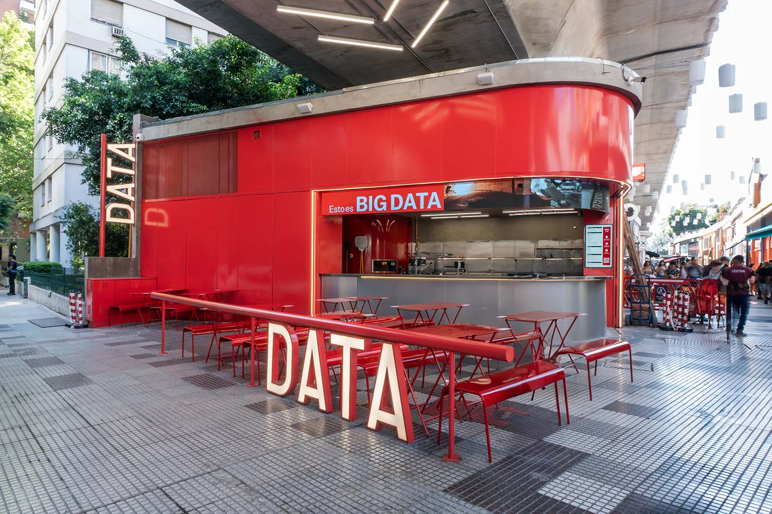 Data Pizza Buenos Aires Barrio Chino by Vang Studios