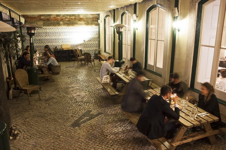 The Decadente, Lisbon