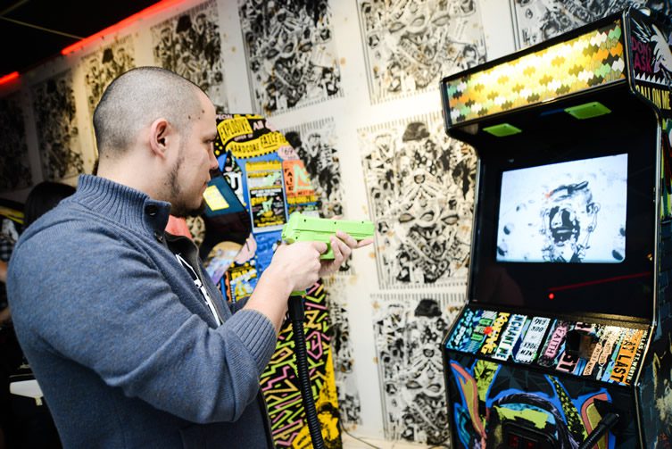 FAILE BÄST Deluxx Fluxx Arcade 2013, Miami Beach