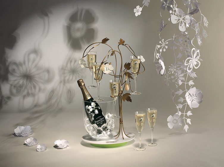 The Enchanting Tree for Perrier-Jouët, Studio Tord Boontje