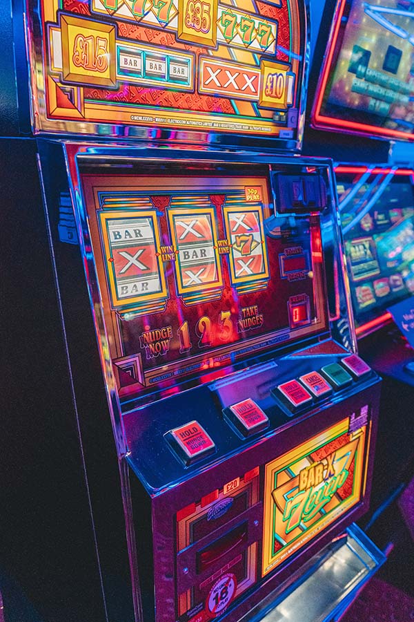 Understanding the Different Variations of Online Slots