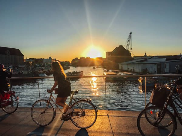 Cycling through 'bike city' Copenhagen