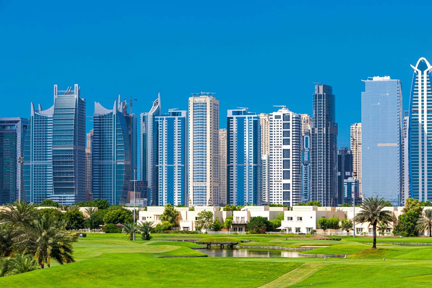 What to Buy: A Villa or an Apartment in Dubai Hills?