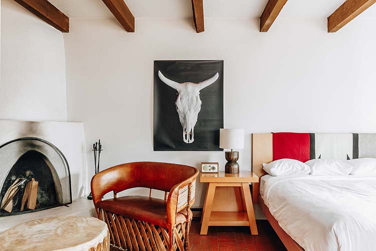 El Rey Court, Santa Fe Design Motel on Route 66 by Jay and Alison Carroll