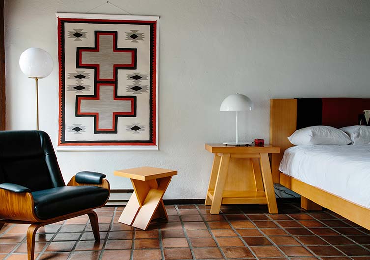 El Rey Court, Santa Fe Design Motel on Route 66 by Jay and Alison Carroll