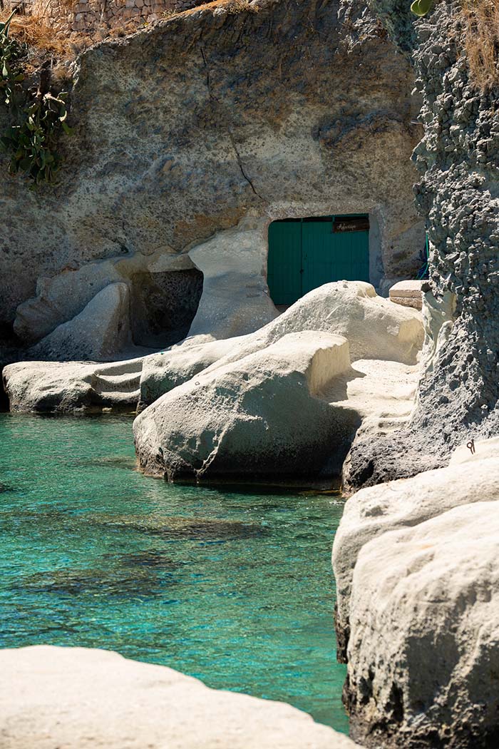 Kimolos Luxury Hotel