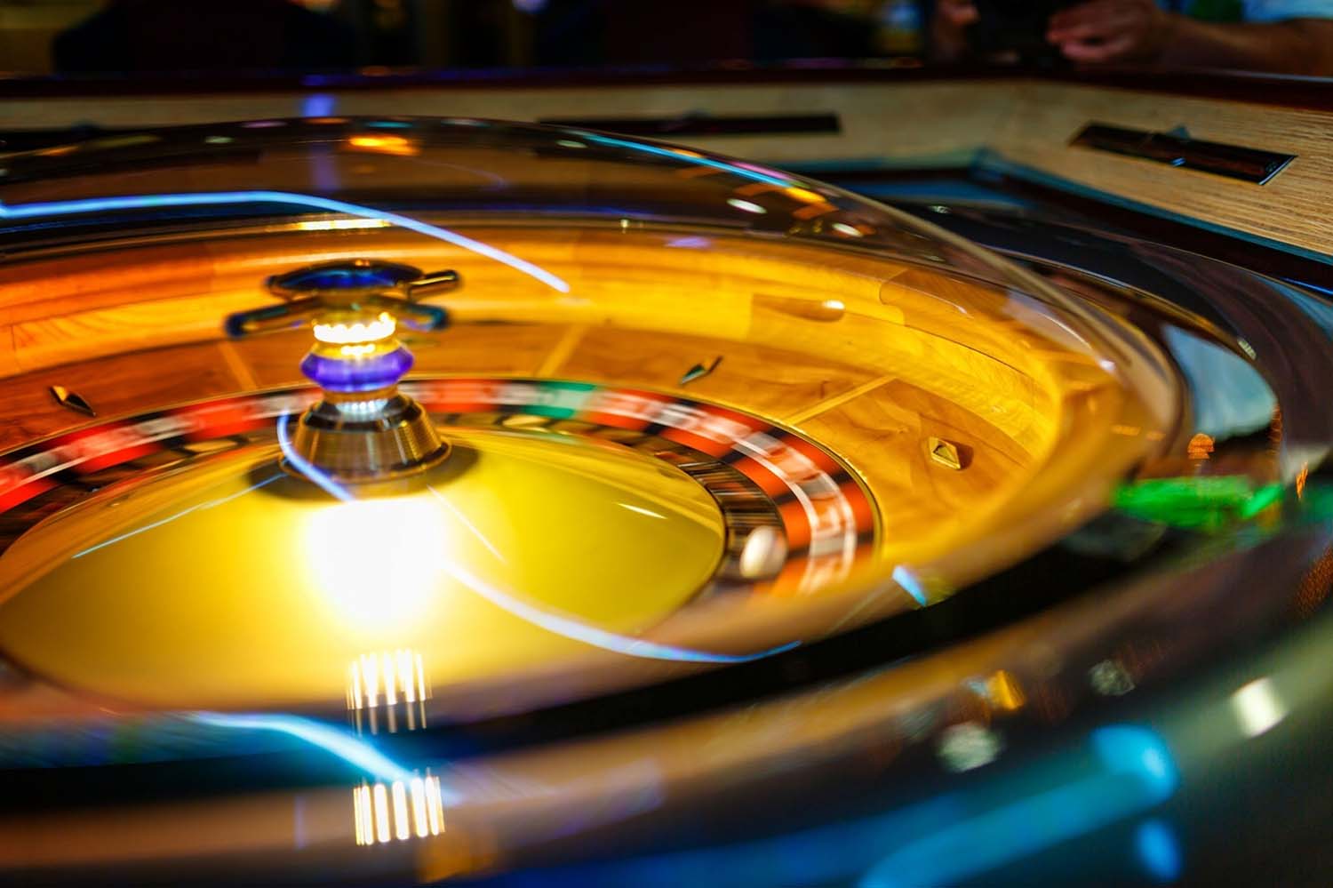 What’s the Difference Between European and French Roulette?