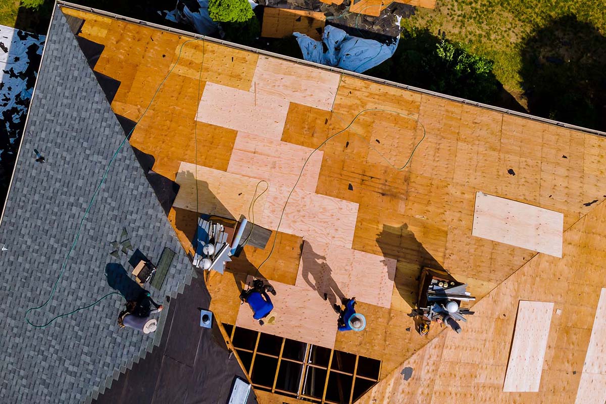 Sky-High Success: 6 Expert Roofing Tips for a Flawless Finish
