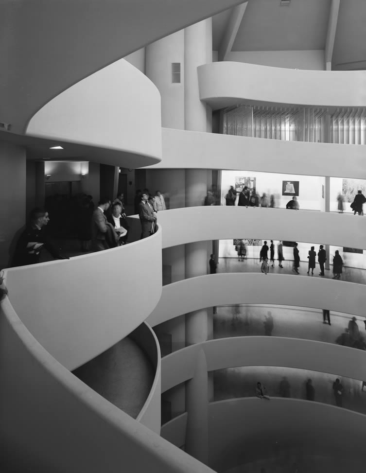 Guggenheim Museum, Frank Lloyd Wright, New York, NY, 1959