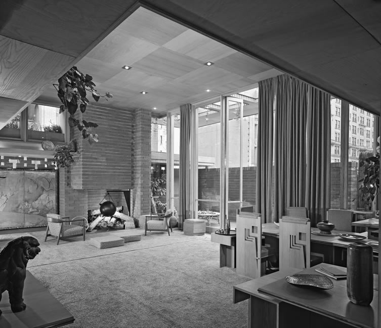 Ezra Stoller Photographs Frank Lloyd Wright Architecture At Yossi Milo