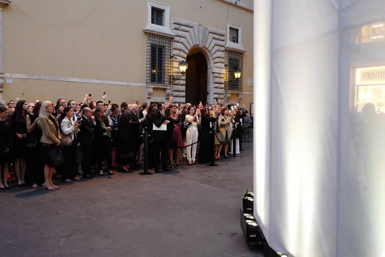 Unveiling of Giuseppe Penone's Foglie di pietra