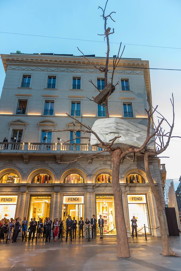 Unveiling of Giuseppe Penone's Foglie di pietra