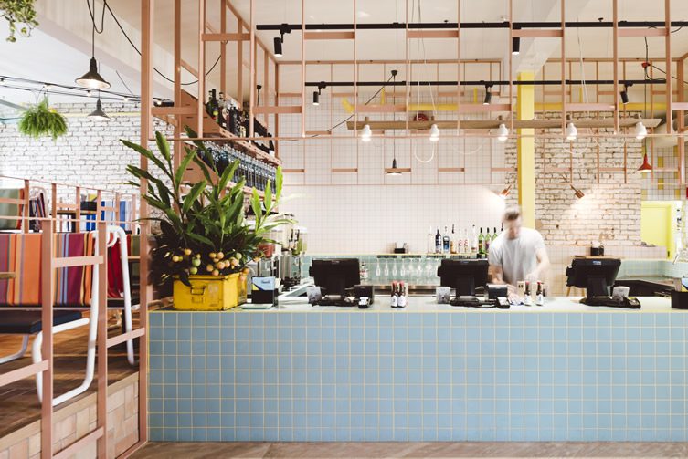 Fonda Flinders — Flinders Lane, Melbourne