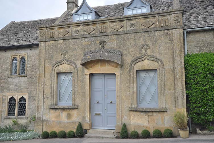 Pineapple Spa, Stow-on-the-Wold