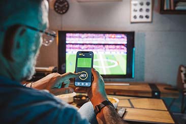 Where to Bet Live (In Play) on Football in the UK