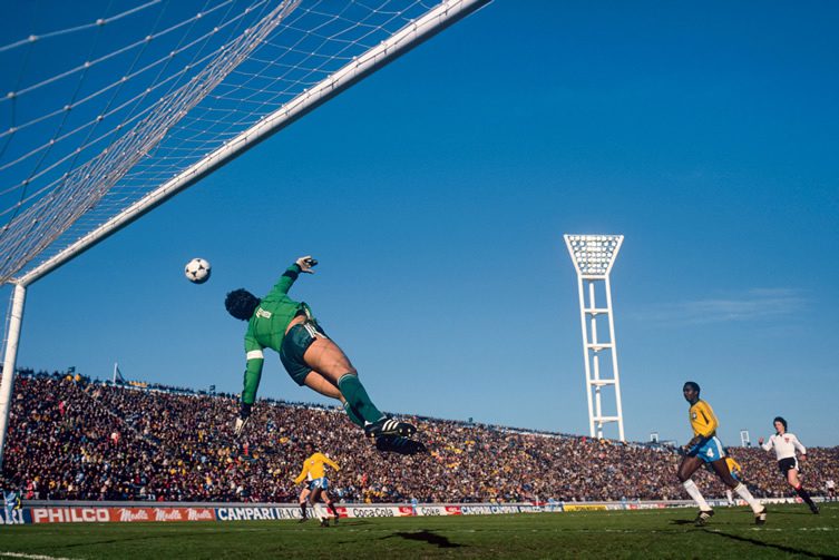 Football in the 1970s, The Age of Innocence — Taschen Books