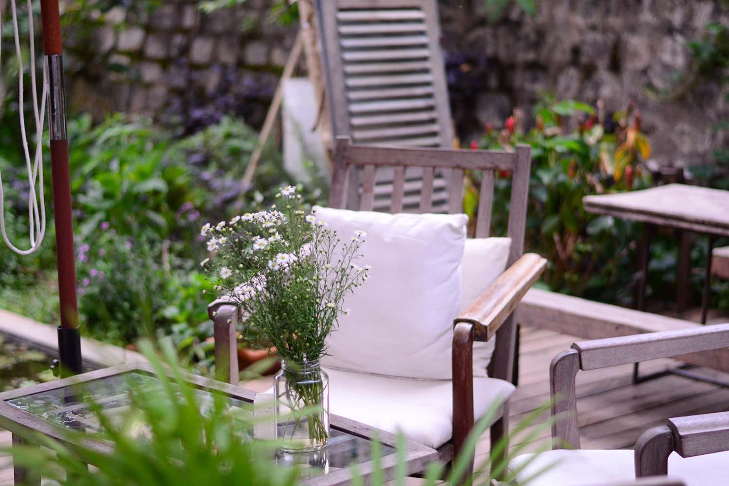 Tips for Furnishing Your Outdoor Garden Space
