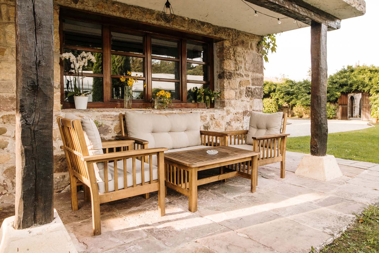 Eye-Catching Backyard Layout Factors to Elevate Your House and Spirits Eye-Catching Backyard Layout Factors to Elevate Your House and Spirits