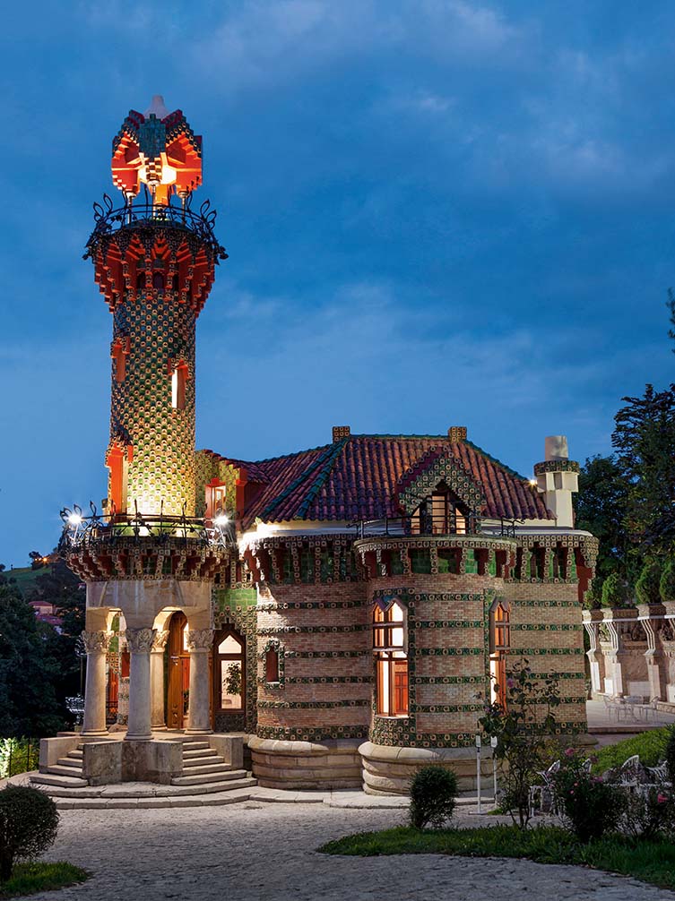 El Capricho, Comillas, 1883–1885