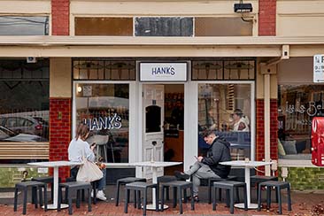 Hank’s Café & Bagelry, Armadale