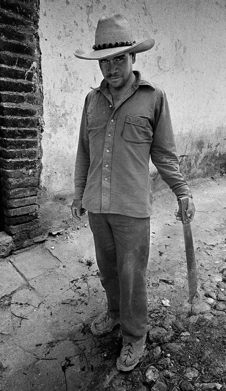 Man Holding Machete, Mineral de Pozos, 1995