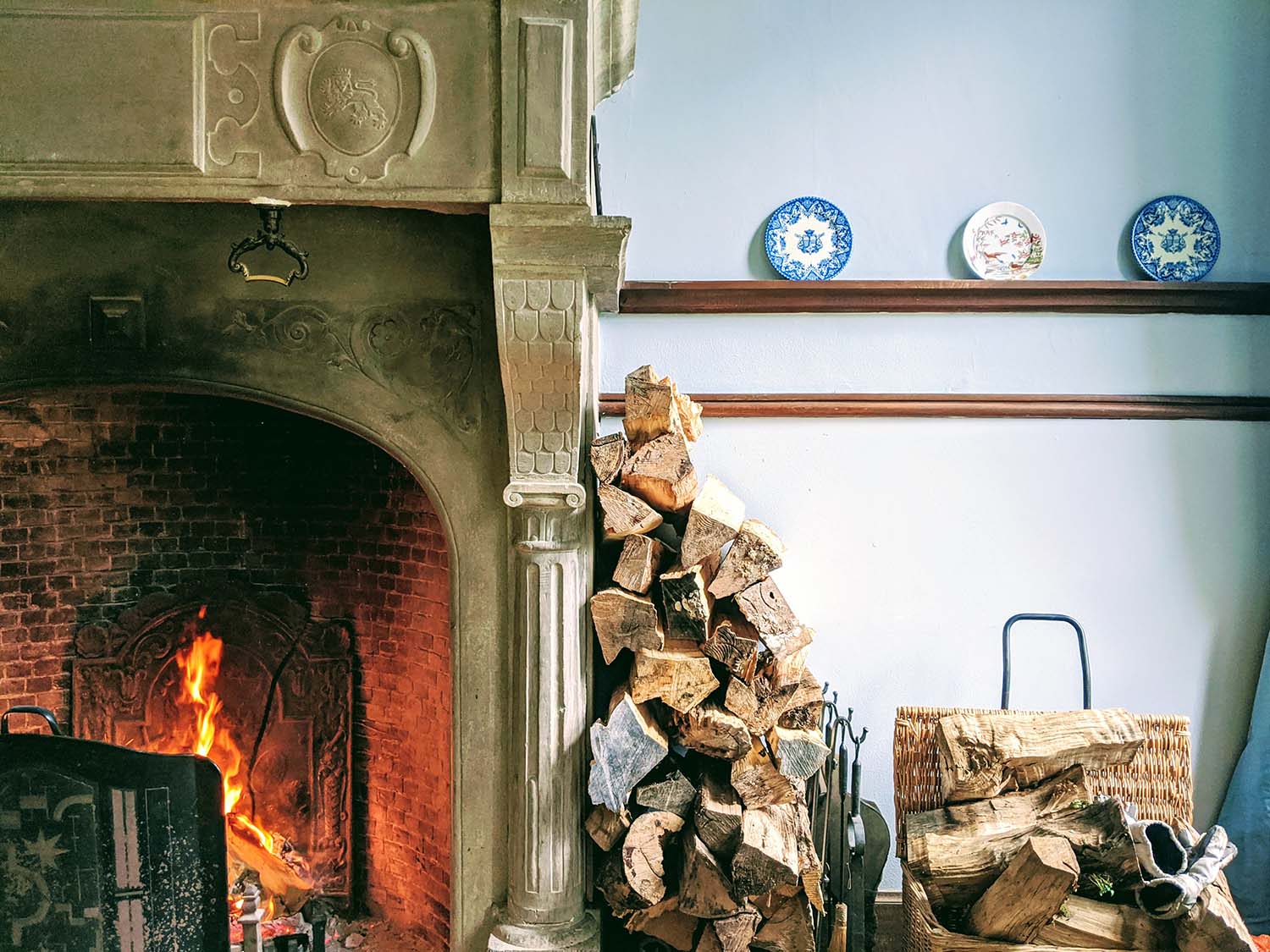 Seven No-Fail Ways to Have a Cosy Home, a Short Guide