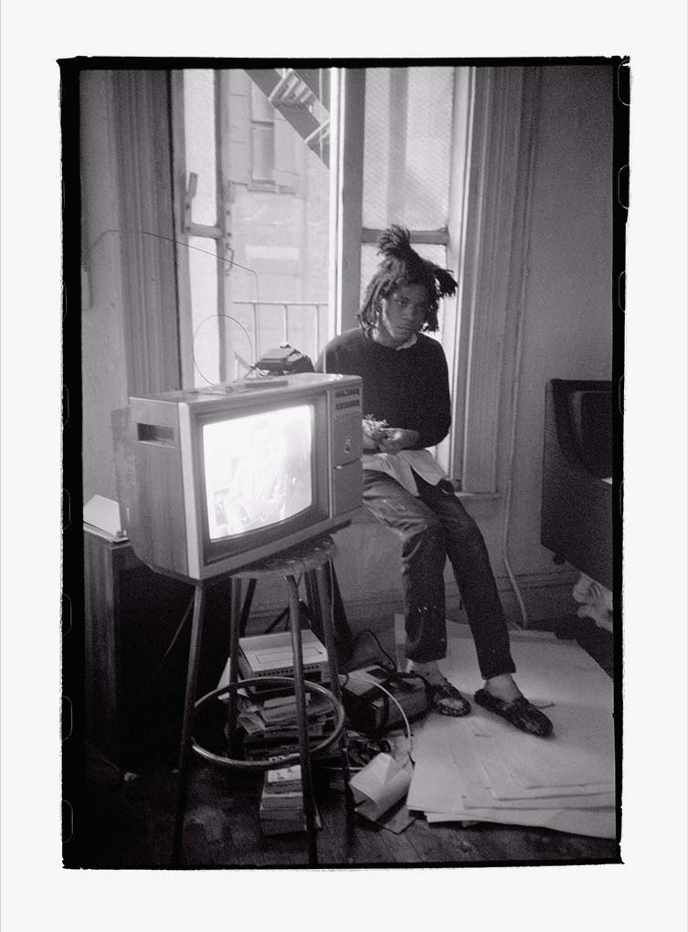 Jean-Michel Basquiat at Crosby Street Studio, NY, 1983 © Roland Hagenberg