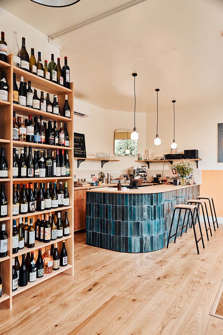 Hector’s London Bottle Shop and Wine Bar