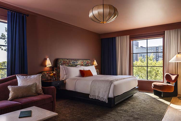 Hotel Daphne Houston