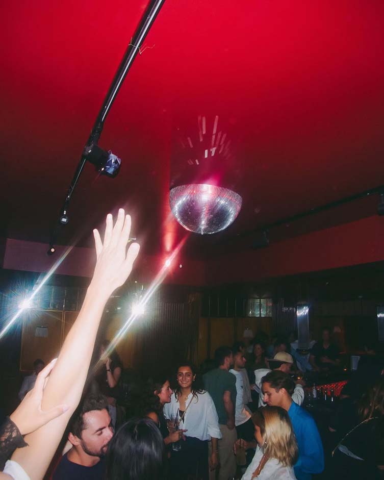 Hôtel Rochechouart Paris