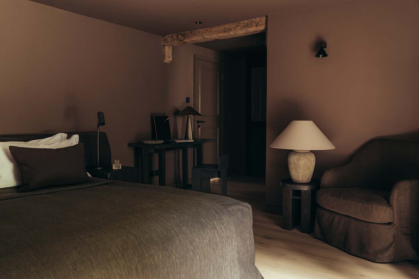 HYLL Cotswolds Hotel, UK, Country House Designed by YOUTH