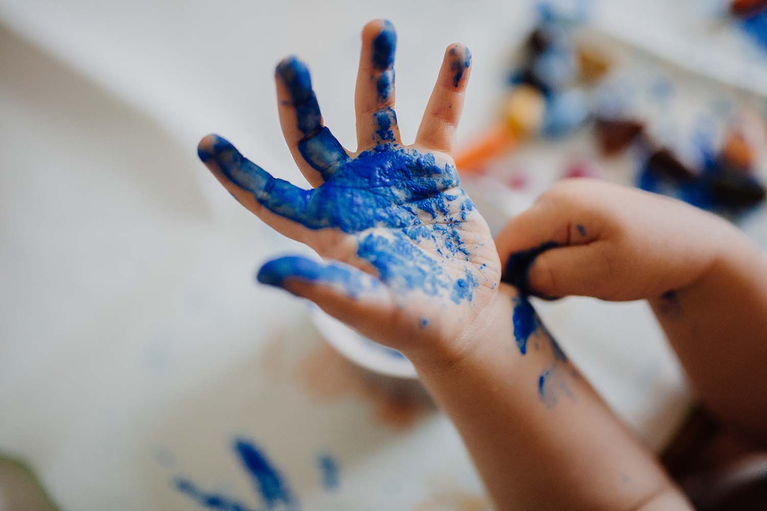 Why Introducing Art To Kids Can Make Parenting Easier For Mothers