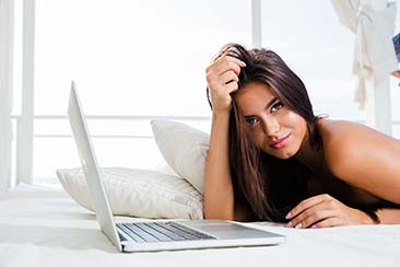 Find Out More About This Top Cam Site in Our Honest Review