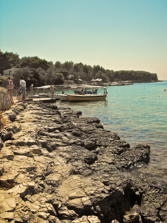 Laganini Beach Bar and Fish House