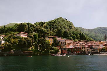 A Romance on the Water, the Lake Como Dream