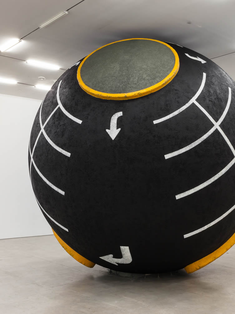 Lot Ball, 2016