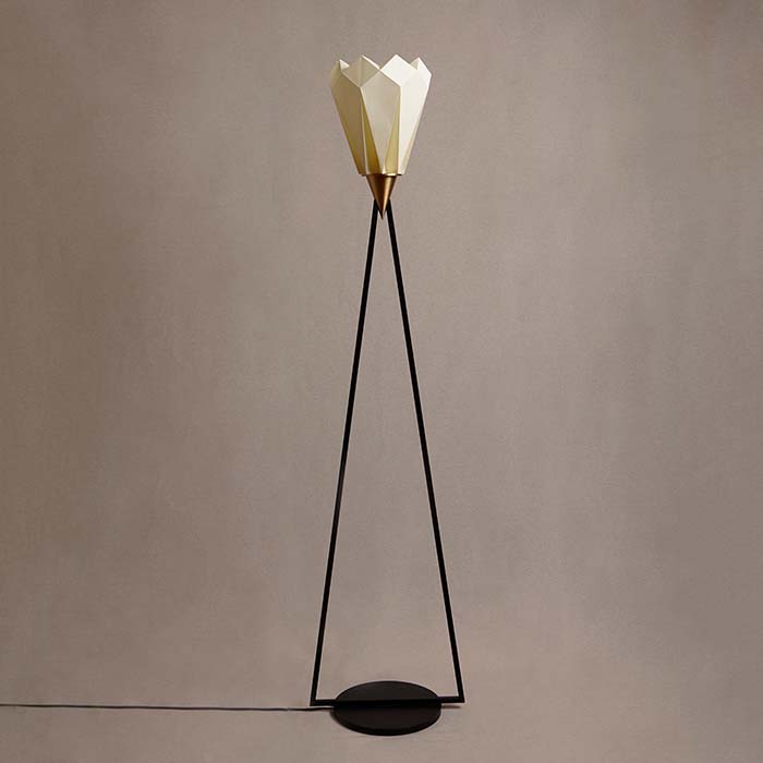 Adamas Floor Lamp by Francesca Schiavello is Winner in Lighting Products and Lighting Projects Design Category, 2020 - 2021.