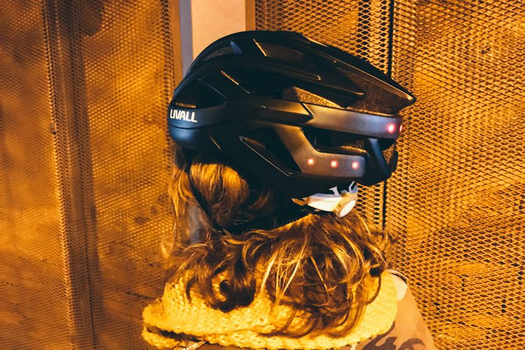 LIVALL BH60SE Smart Helmet