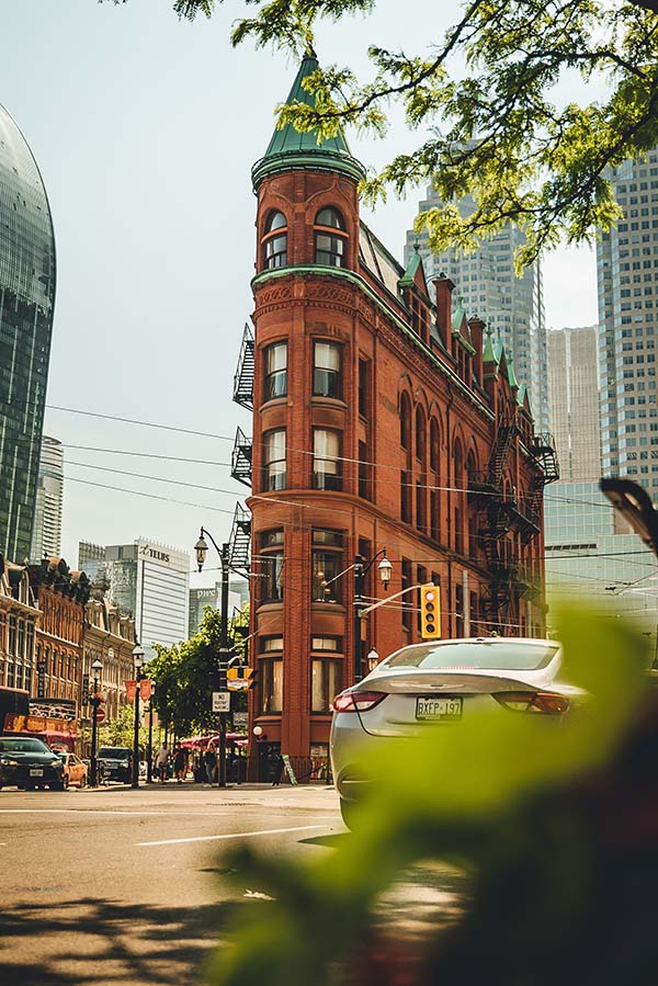 Five Benefits Of Living In Toronto Condos You Need To Know About