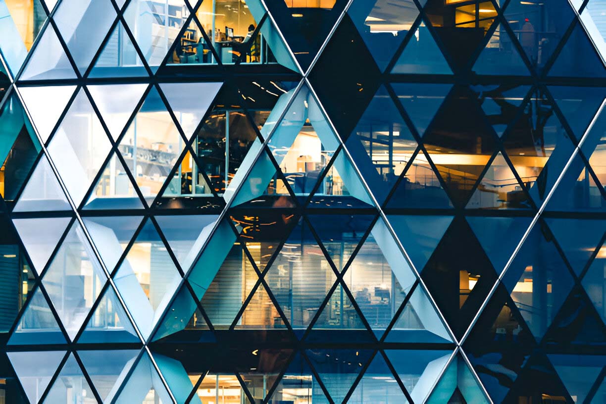 London's Old Financial Hub Goes Digital