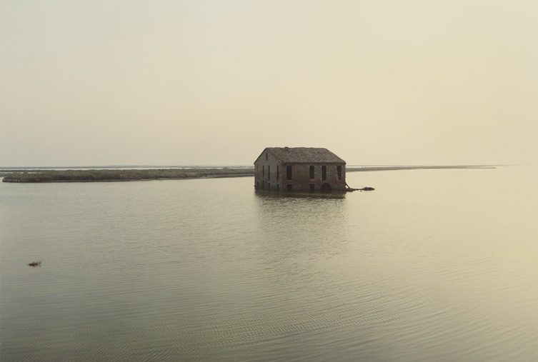 Luigi Ghirri at ARTUNER