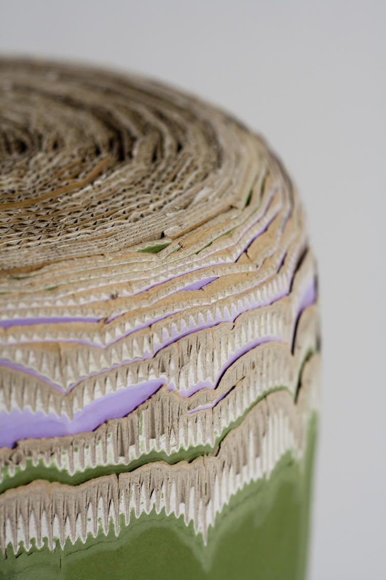 Luisa Kahlfeldt, Cardboard Stool