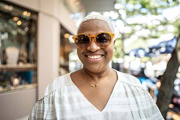 How to Match Sunglasses With Hair Colour How to Match Sunglasses With Hair Colour