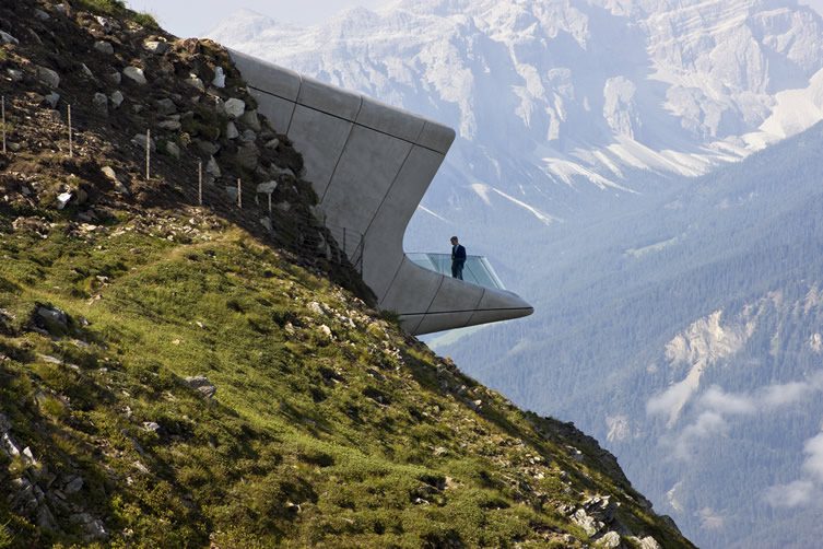 Messner Mountain Museum, Corones