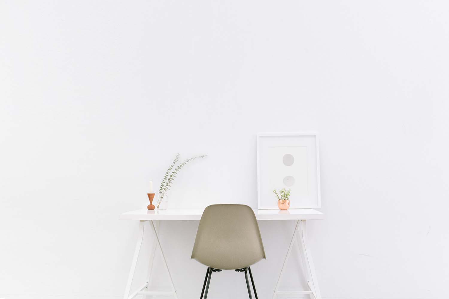 Is Minimalist Living Still Popular in Interior Design?