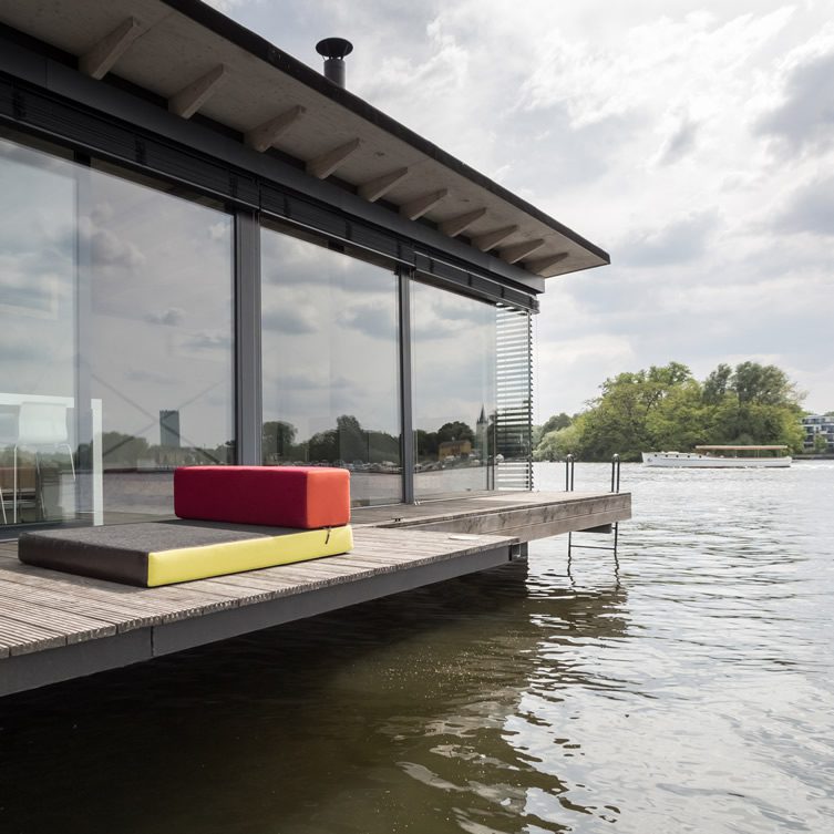 Modern Houseboat, Berlin