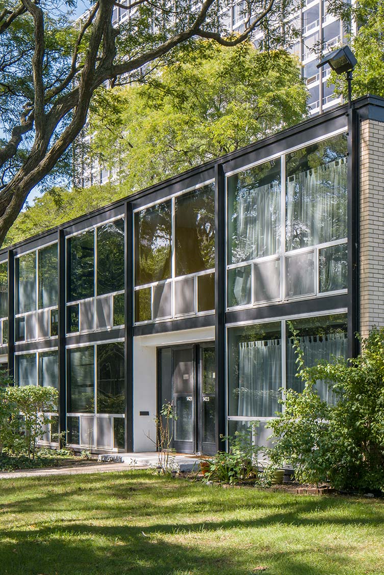 Lafayette Park Townhouses and Courtyard Houses by Ludwig Mies van der Rohe and Ludwig Hilberseimer