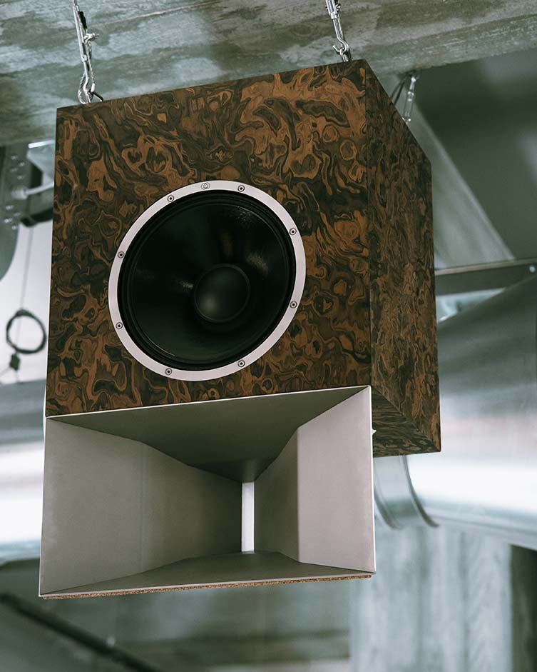 MOGO Milan Hi-Fi Bar and Restaurant Designed by Giorgia Longoni Studio