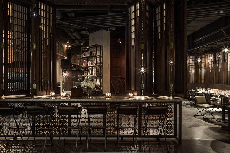 Mott 32 — Hong Kong