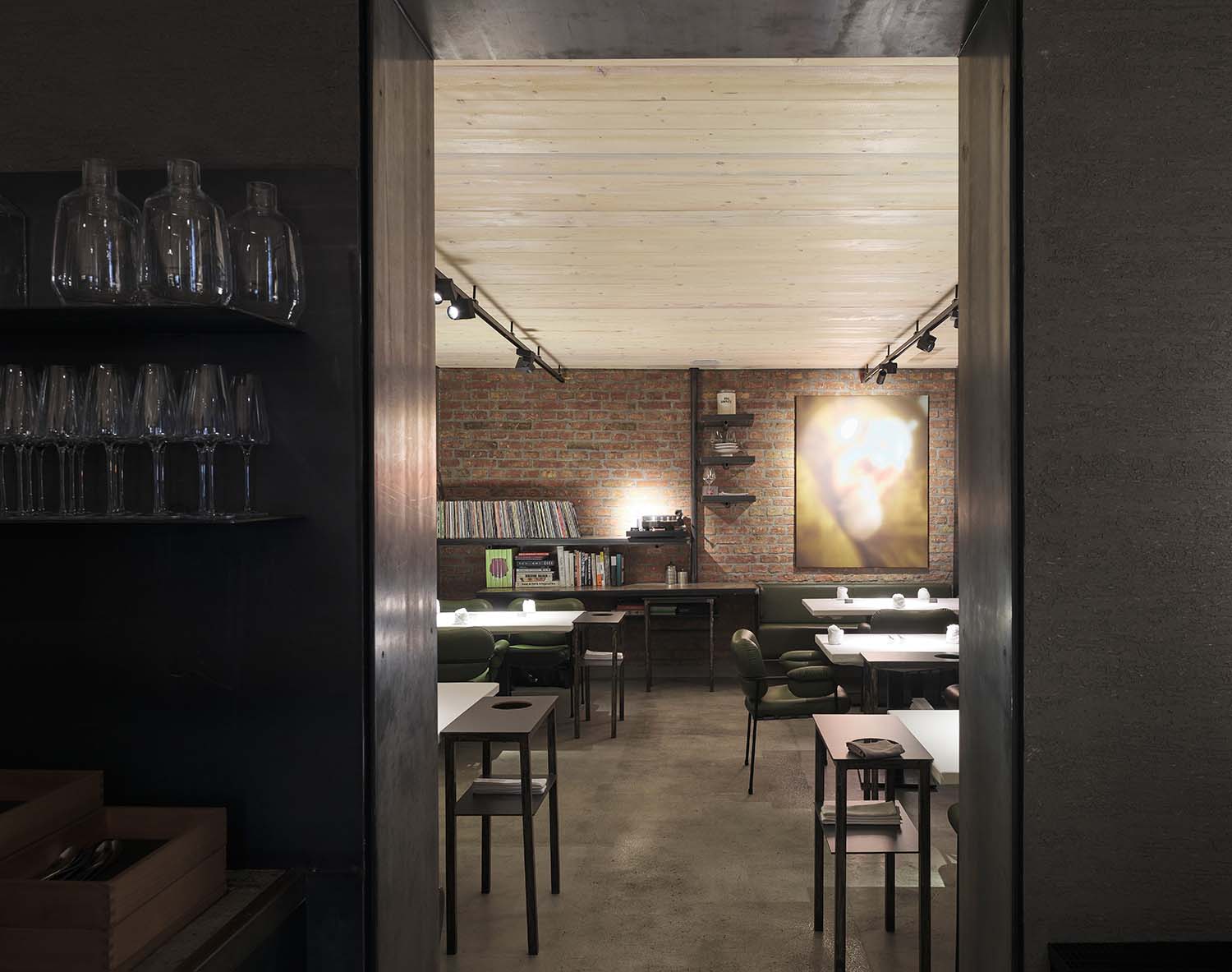 Mraz & Sohn Vienna, Two Michelin-starred Restaurant by BÜRO KLK